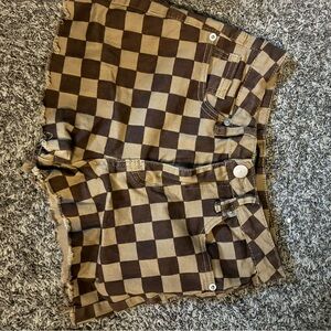 Forever 21 Brown and Tan Plaid Shorts size small